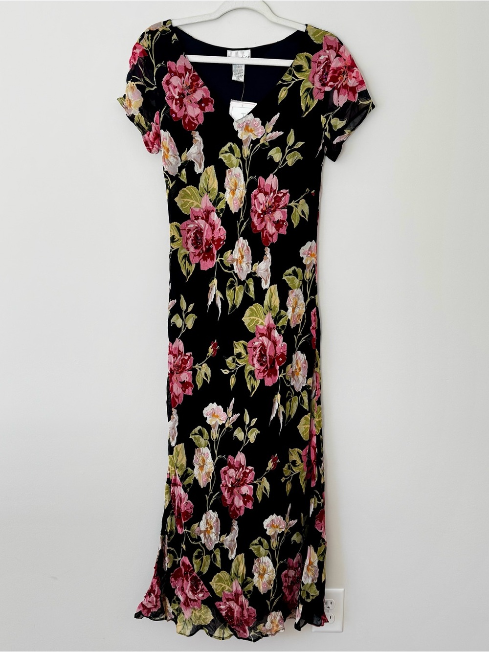 NWT Vintage Y2K Paradise NY Beaded Floral Midi Slip Dress, Black & Pink – Size 8